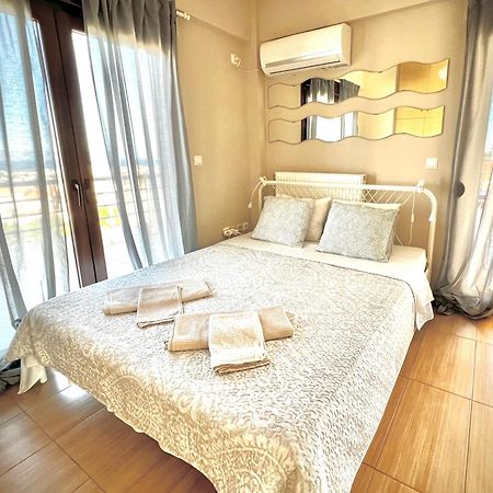 Sunrise Studio With Unhindered View To The Sea. เนอามากรี ภายนอก รูปภาพ